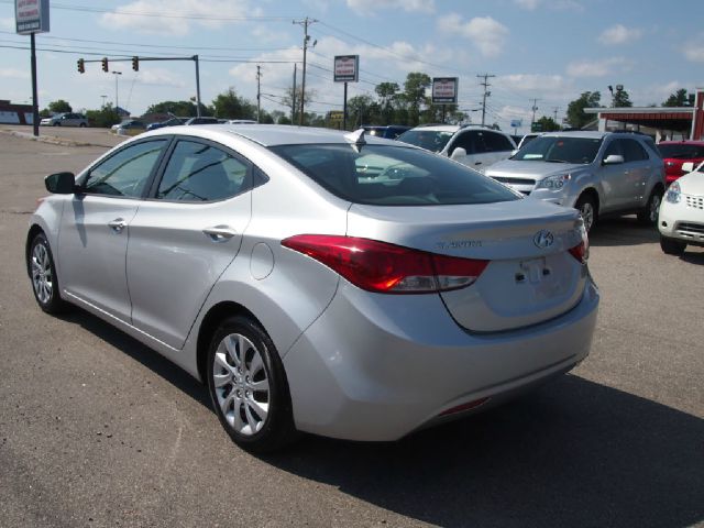 Hyundai Elantra 2012 photo 2