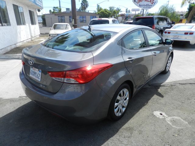 Hyundai Elantra 2012 photo 3
