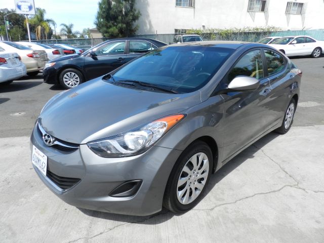 Hyundai Elantra 2012 photo 4