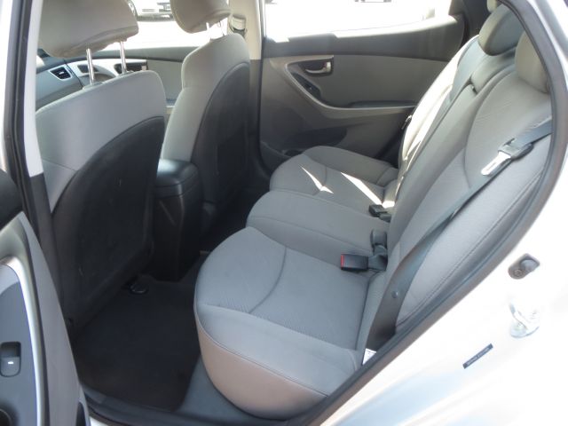Hyundai Elantra 2012 photo 2