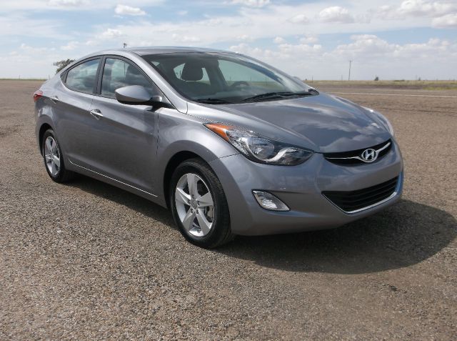 Hyundai Elantra 2013 photo 2