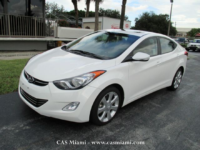 Hyundai Elantra 2013 photo 1