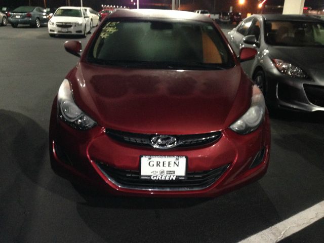 Hyundai Elantra 2013 photo 2