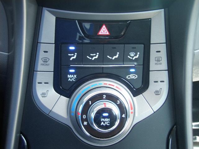Hyundai Elantra 2013 photo 12