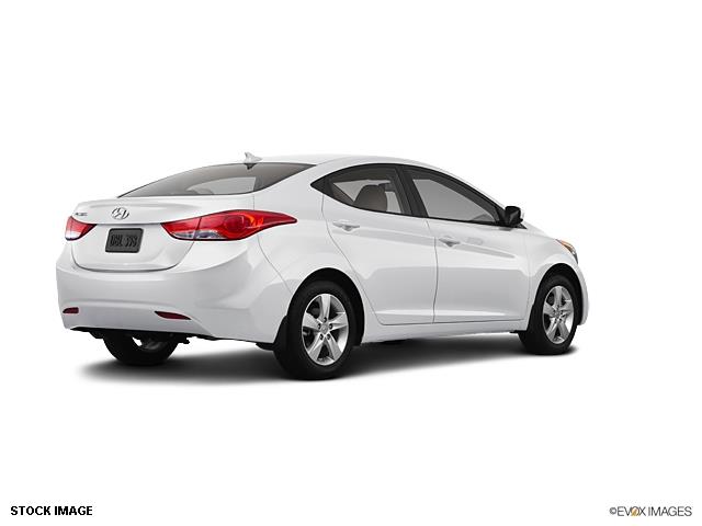 Hyundai Elantra 2013 photo 3