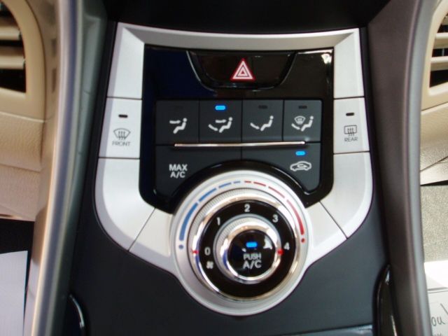 Hyundai Elantra 4WD 4dr V6 SR5 Sport Sedan