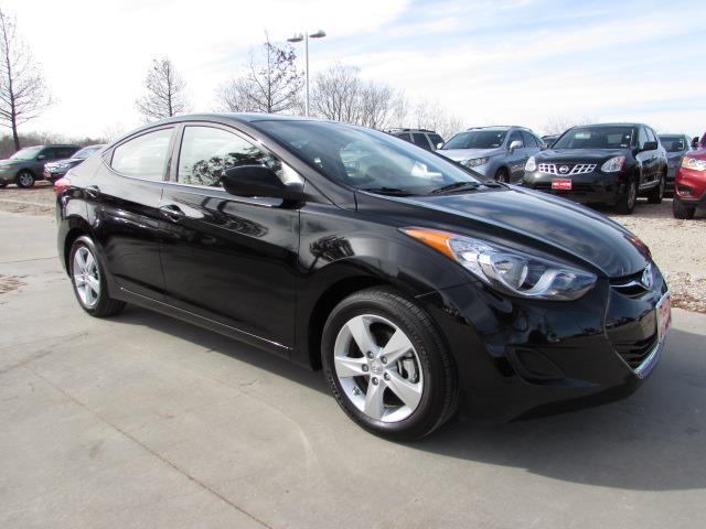 Hyundai Elantra 2013 photo 2