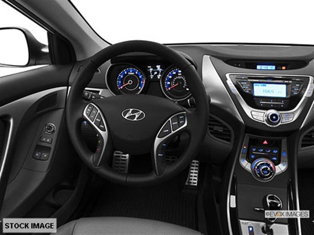 Hyundai Elantra Coupe 2013 photo 1