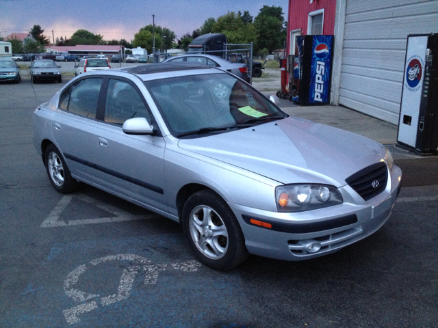 Hyundai Elantra GT Unknown Sedan
