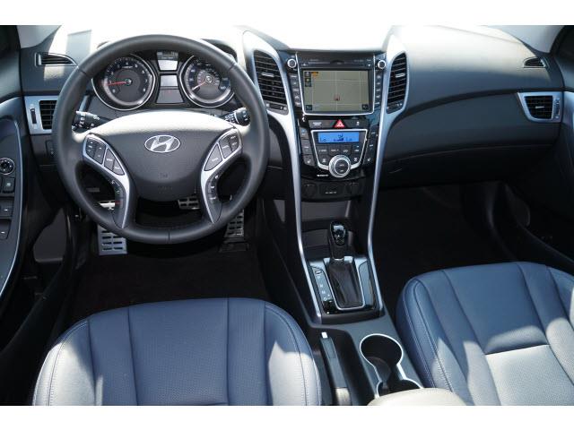 Hyundai Elantra GT 2013 photo 1