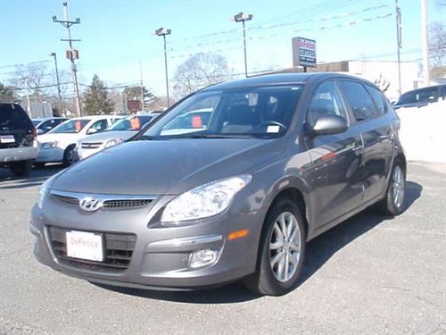Hyundai Elantra Touring 2009 photo 1