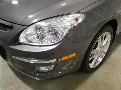 Hyundai Elantra Touring 2009 photo 2