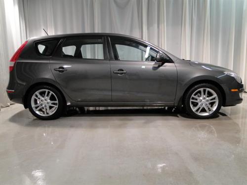 Hyundai Elantra Touring 2009 photo 3