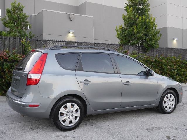 Hyundai Elantra Touring W/1sh GT Wagon
