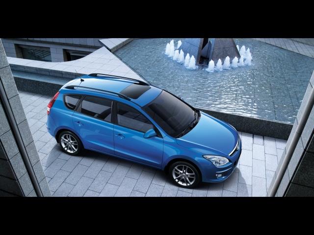 Hyundai Elantra Touring 2010 photo 3