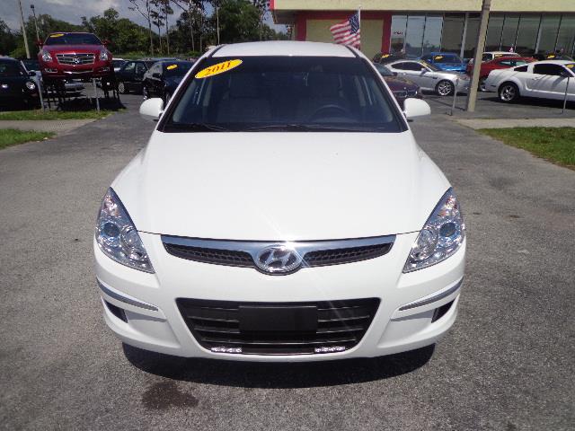 Hyundai Elantra Touring 2011 photo 3
