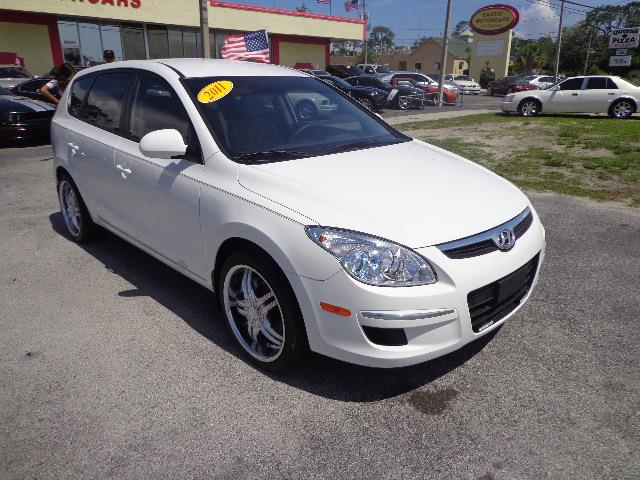 Hyundai Elantra Touring 2011 photo 4