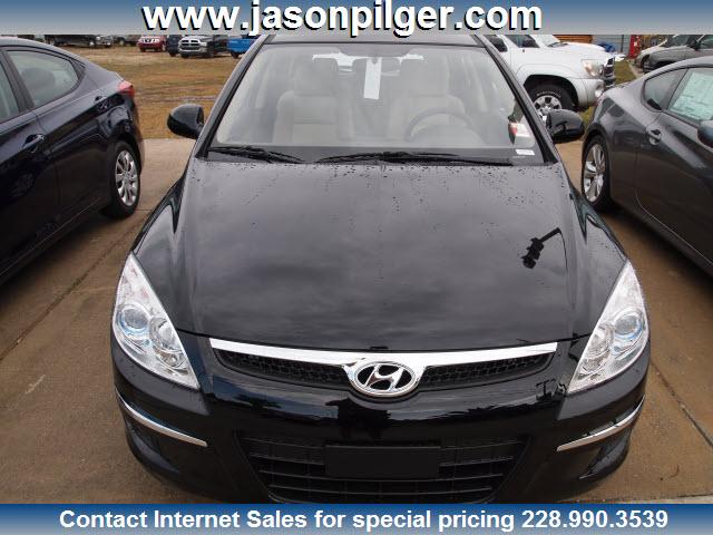 Hyundai Elantra Touring 2012 photo 5