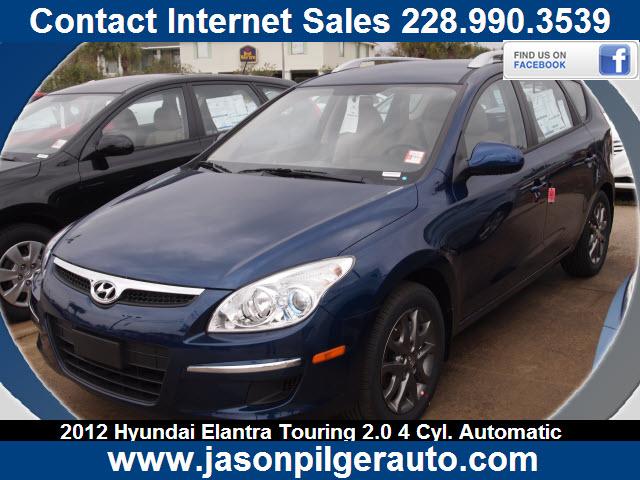 Hyundai Elantra Touring XL Reg Cab Flat Bed Wagon