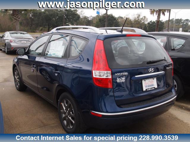 Hyundai Elantra Touring 2012 photo 5