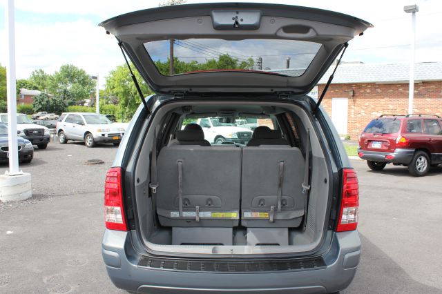 Hyundai Entourage Unknown MiniVan