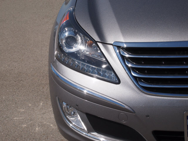Hyundai Equus 2011 photo 1