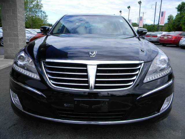 Hyundai Equus 2011 photo 1