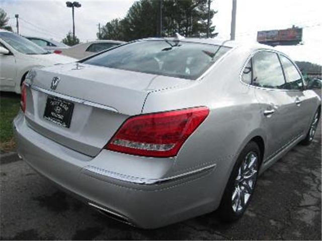 Hyundai Equus 2011 photo 5