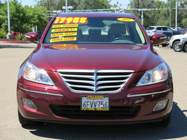 Hyundai Genesis 2009 photo 2
