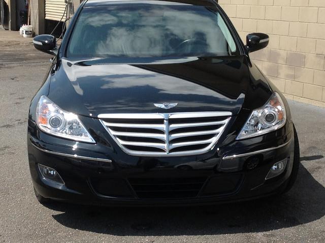 Hyundai Genesis 2011 photo 4