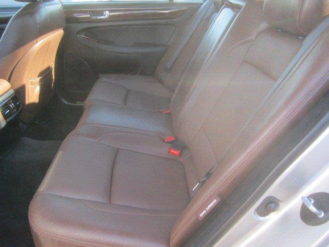 Hyundai Genesis Unknown Sedan