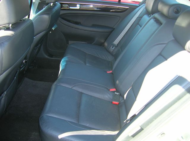 Hyundai Genesis 2012 photo 8
