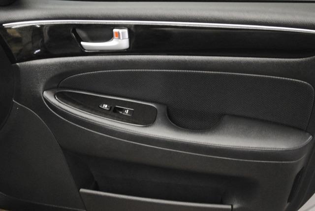 Hyundai Genesis 2013 photo 17