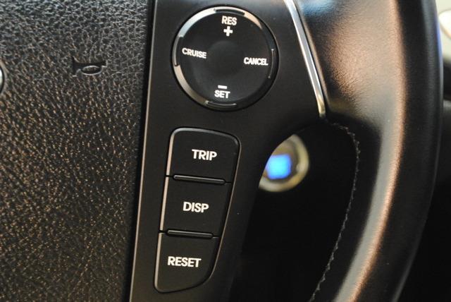 Hyundai Genesis 2013 photo 3