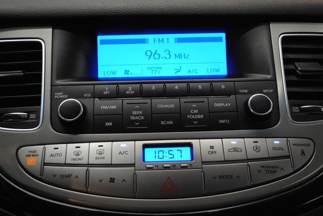 Hyundai Genesis 2013 photo 7