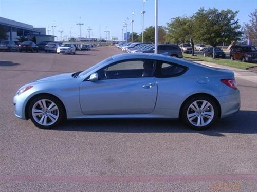 Hyundai Genesis Coupe 2010 photo 2