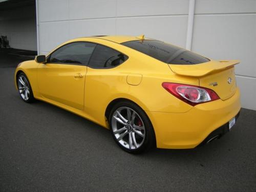 Hyundai Genesis Coupe 2010 photo 2