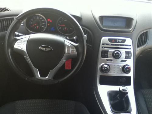 Hyundai Genesis Coupe 2010 photo 3