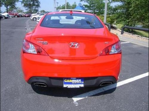 Hyundai Genesis Coupe 2010 photo 3