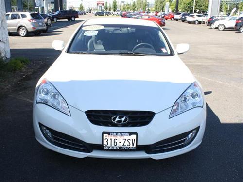 Hyundai Genesis Coupe 2010 photo 2