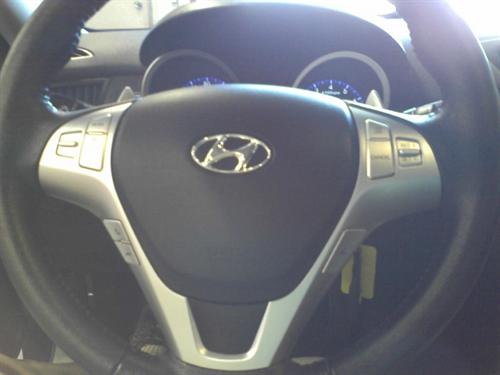 Hyundai Genesis Coupe 2010 photo 2