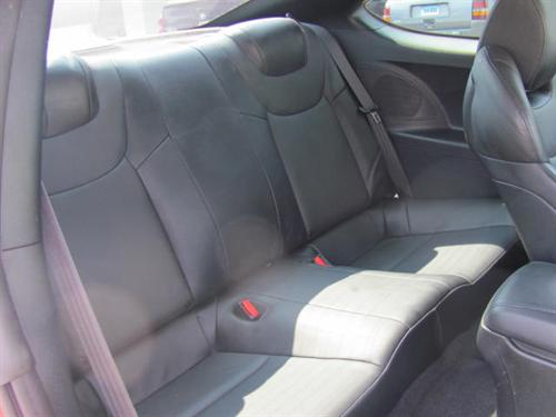 Hyundai Genesis Coupe 2010 photo 3
