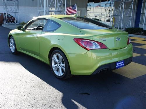 Hyundai Genesis Coupe 2010 photo 1