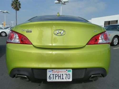 Hyundai Genesis Coupe 2010 photo 2
