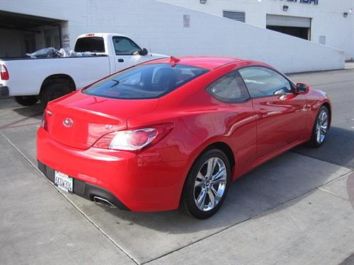 Hyundai Genesis Coupe 2010 photo 5