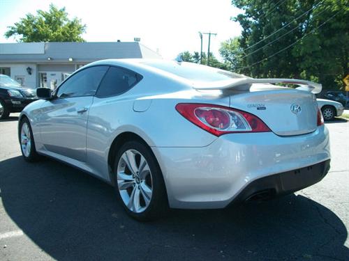 Hyundai Genesis Coupe 2010 photo 3