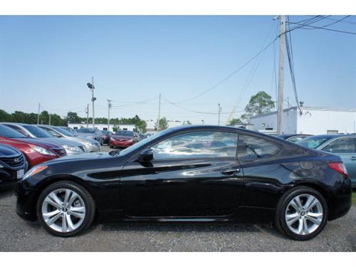 Hyundai Genesis Coupe 2010 photo 1