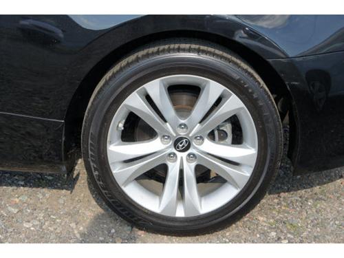 Hyundai Genesis Coupe 2010 photo 2