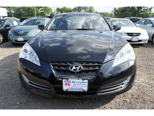 Hyundai Genesis Coupe 2010 photo 5