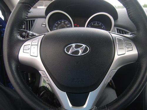 Hyundai Genesis Coupe 2010 photo 1
